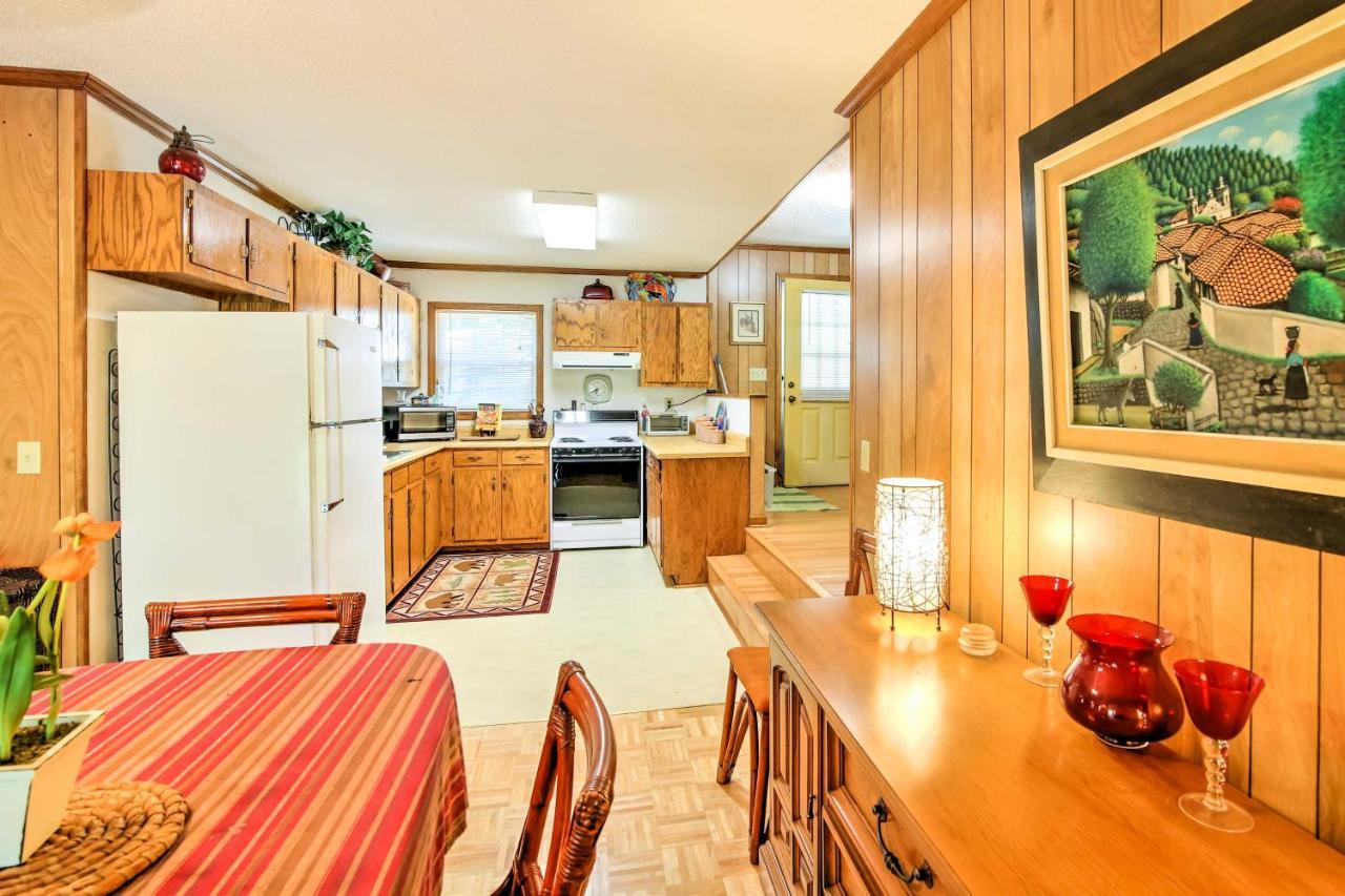 Lakefront Mountain Rest Cottage With Gas Fireplace! Walhalla Buitenkant foto